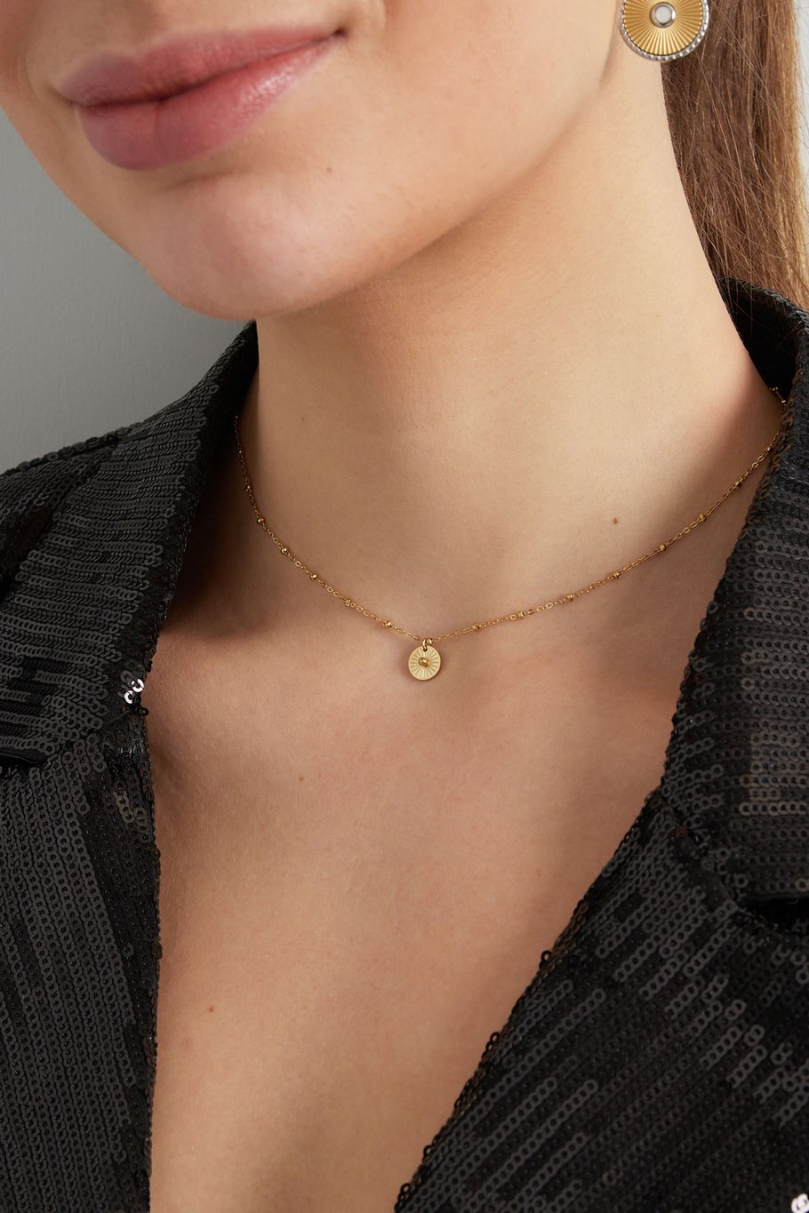 Collana con moneta tonda - Colore argento Immagine3
